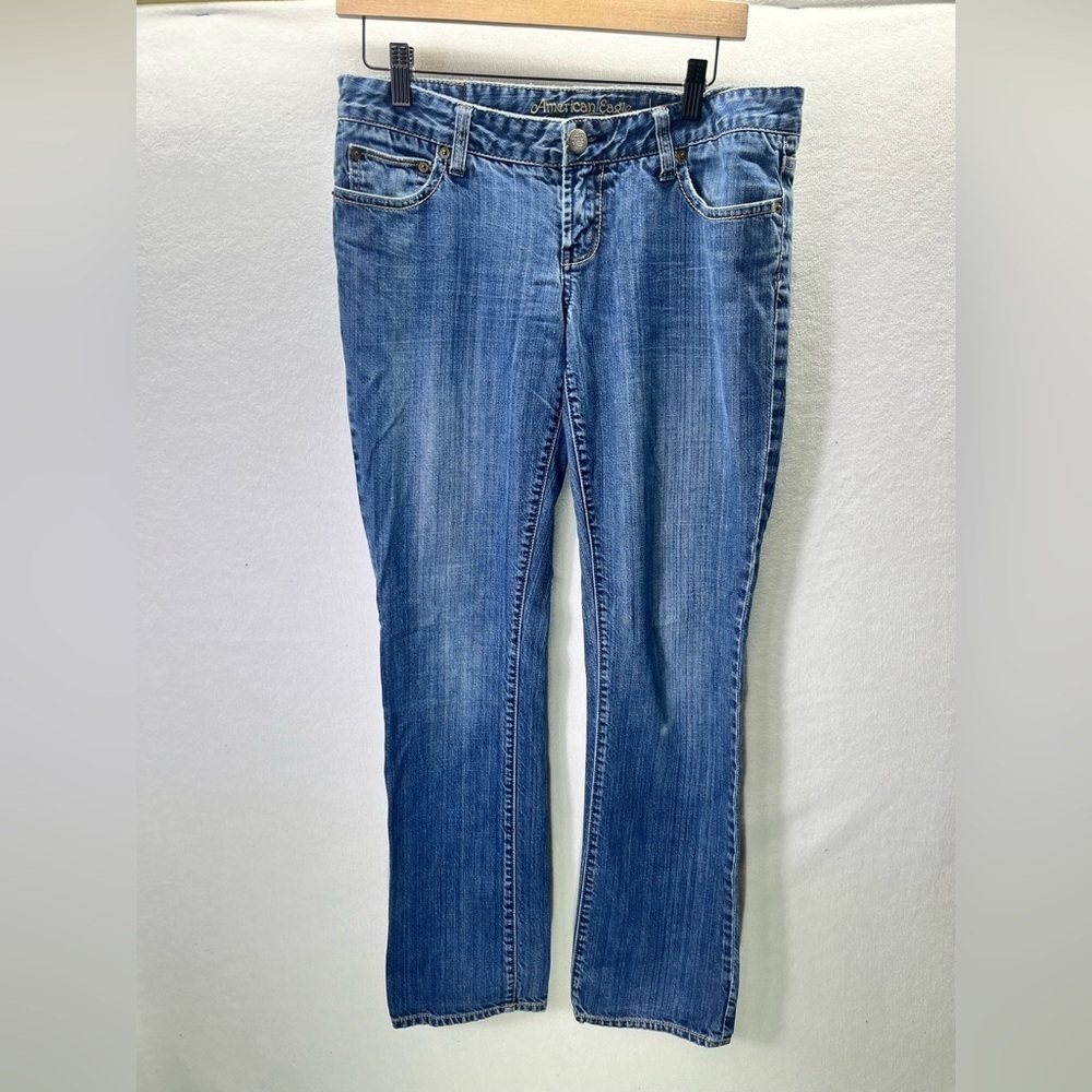 American Eagle Y2K Straight ‘77 Jeans Womens 8 100% cotton Blue Denim Retro 2035